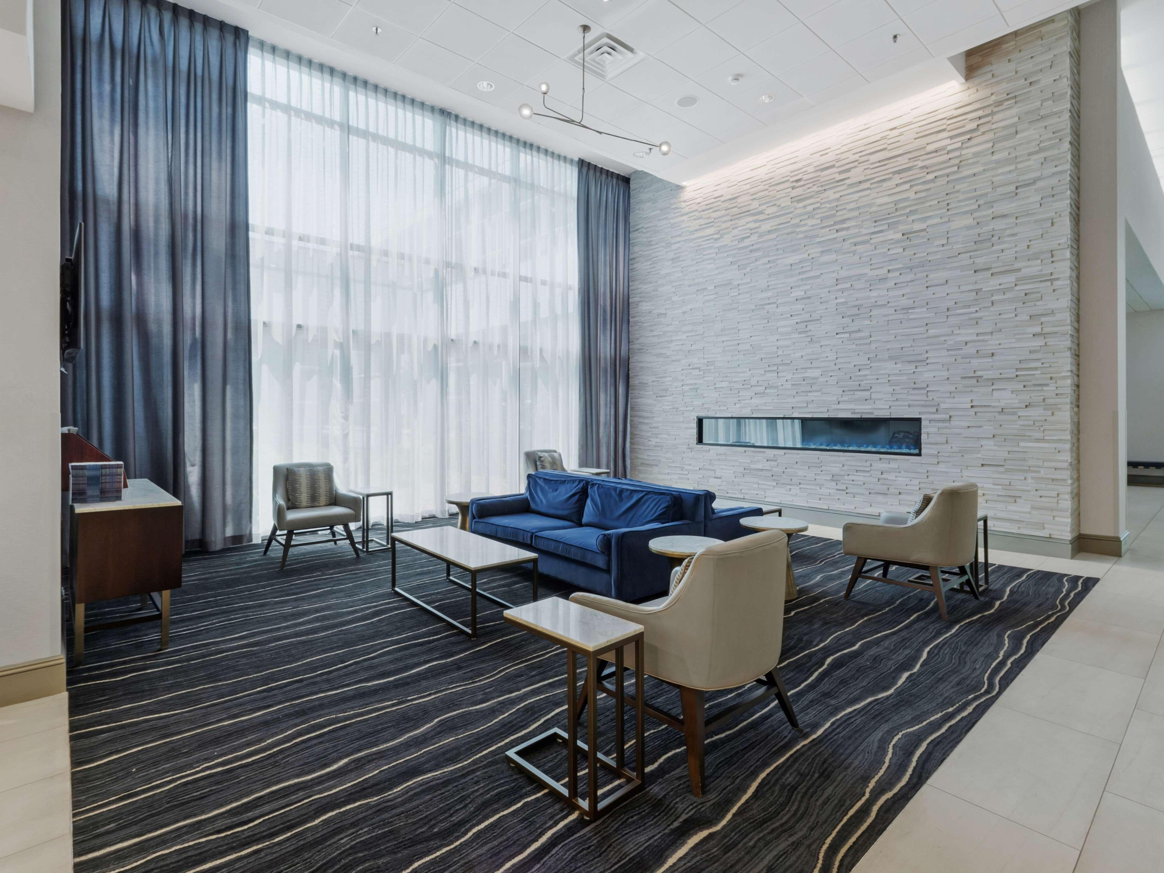 Doubletree By Hilton Charlottesville Ngoại thất bức ảnh