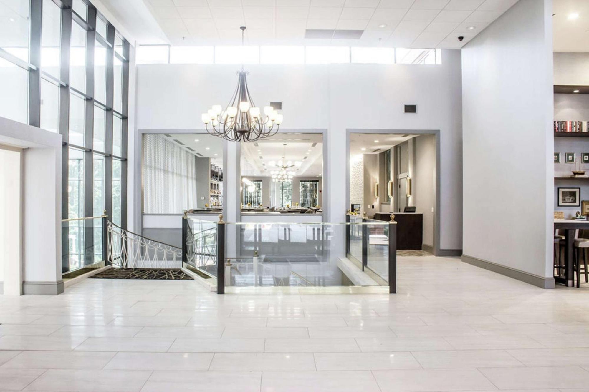Doubletree By Hilton Charlottesville Ngoại thất bức ảnh