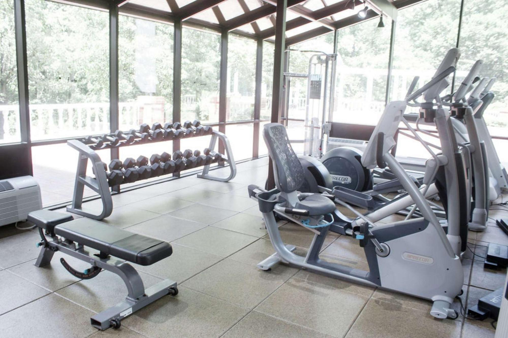 Doubletree By Hilton Charlottesville Ngoại thất bức ảnh
